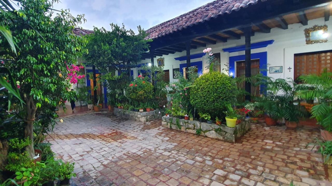 Hotel Posada Casa Juana San Cristóbal de Las Casas Eksteriør billede